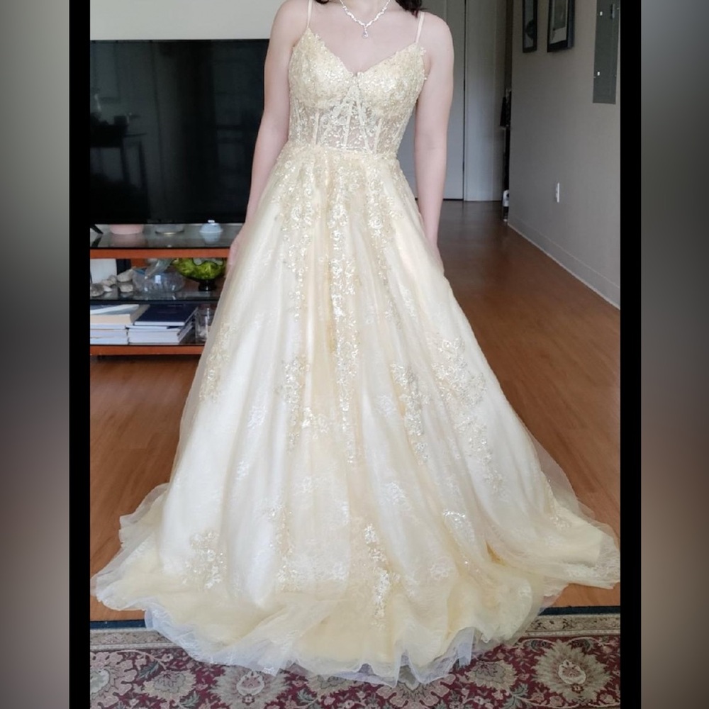 Colette Mon Cheri Prom Dress
